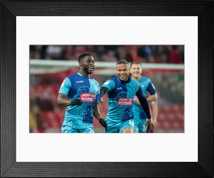 Framed Print : Fred Onyedinma's Goal Celebration: Wycombe Wanderers vs Sunderland (17 / 11 / 18)