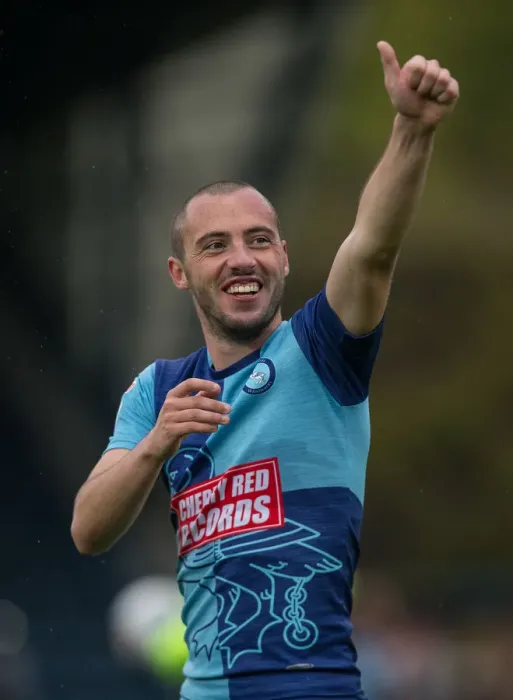 Framed Print : Determined Defender: Michael Harriman's Showdown against Burton, Wycombe Wanderers, October 2018 Framed Print : Determined Defender: Michael Harriman's Showdown against Burton, Wycombe Wanderers, October 2018