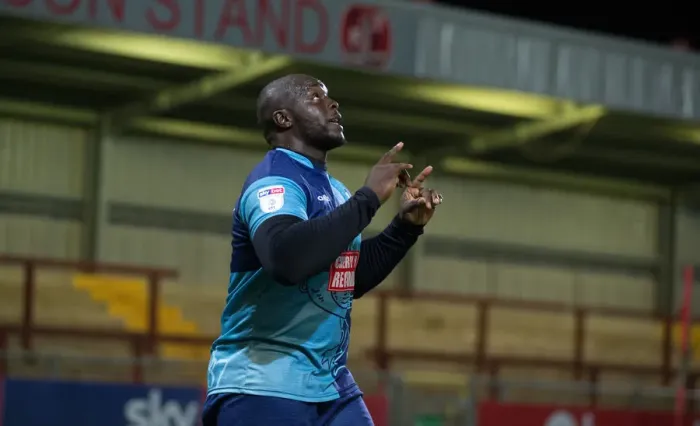 Framed Print : Powerful Showdown: Adebayo Akinfenwa's Unforgettable Performance for Wycombe Wanderers Against Fleetwood, October 2, 2018