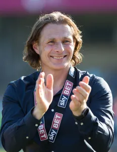 gareth ainsworth celebrates promotion